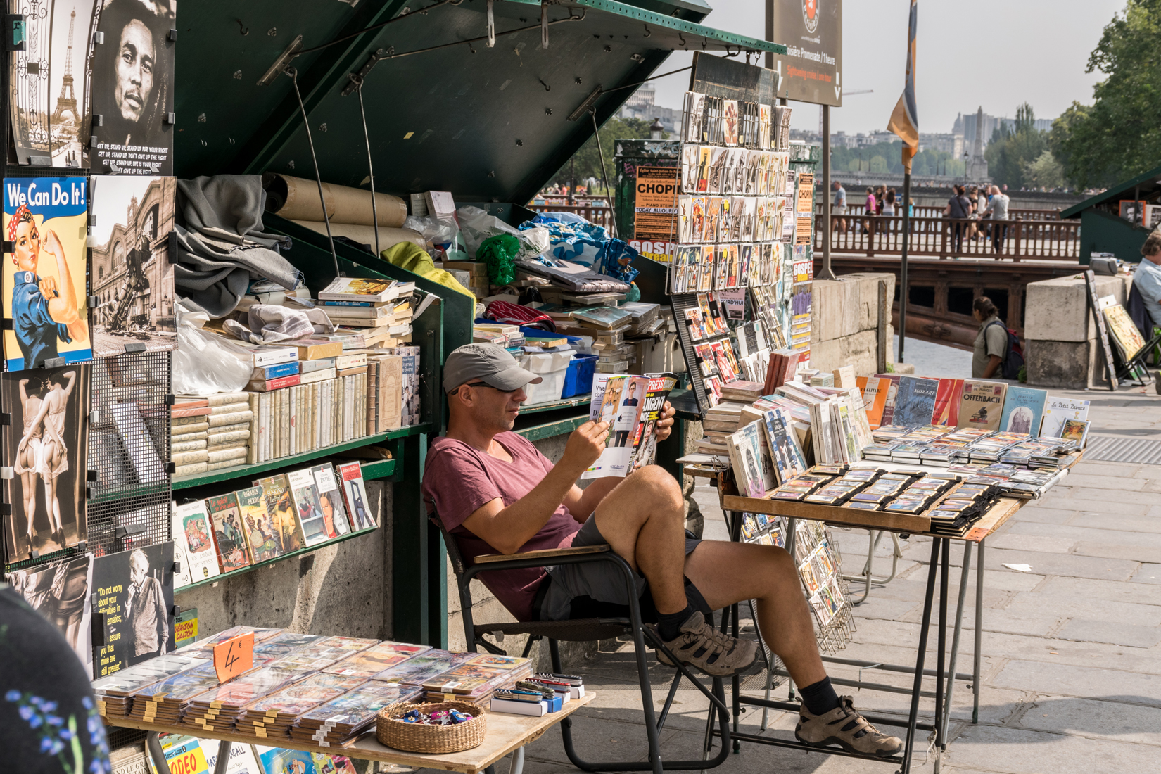 The Bouquinistes, booksellers, of Paris on the left bank of the Seine The Bouquinistes, booksellers, of Paris on the left bank of the Seine