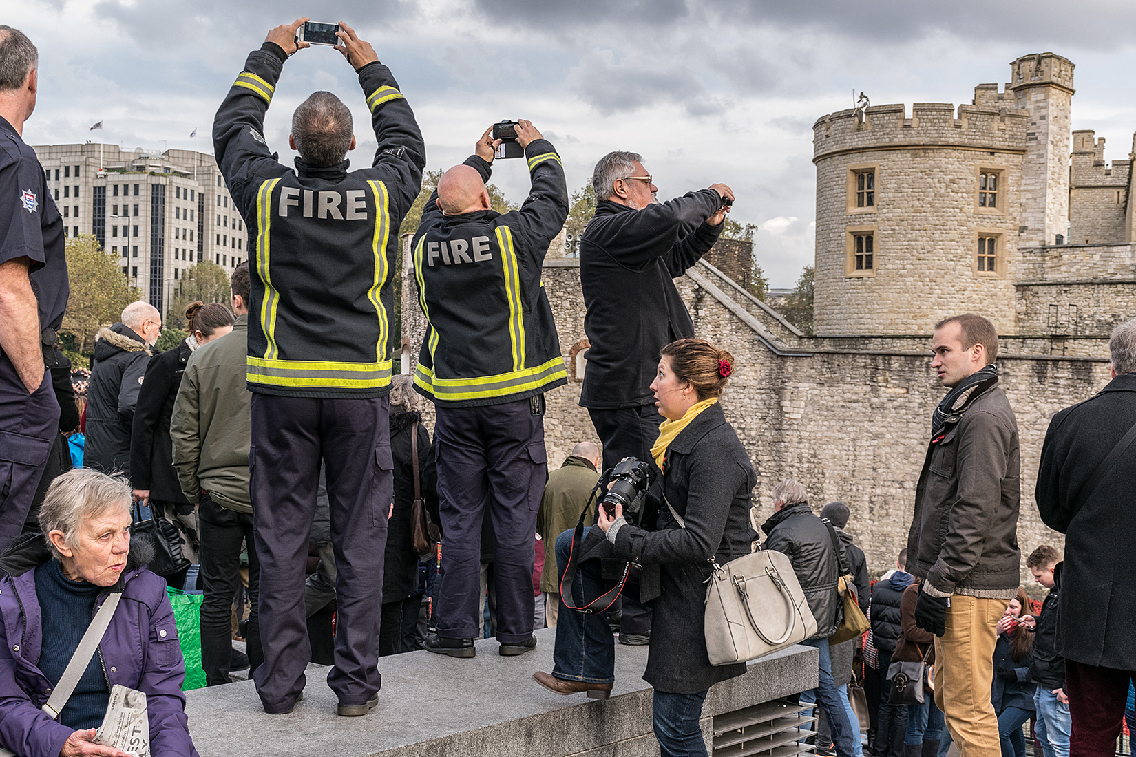 Photographic vantage points difficult due to number of visitors