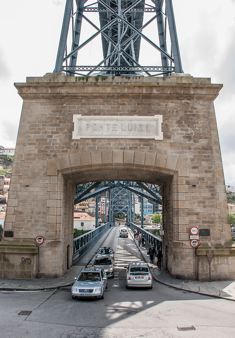 The lower deck of the Ponte D. Luís bridge carries two-way road traffic across the Douro