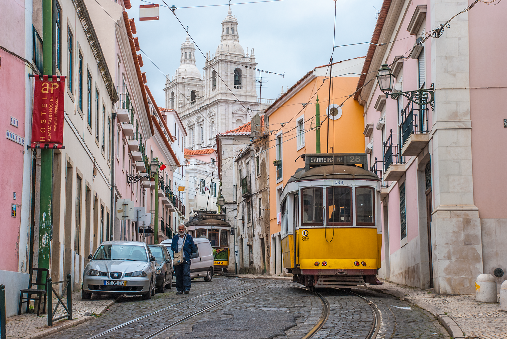 Remodilado cars 556 and 566 seen here working uphill at Escolas Gerais
