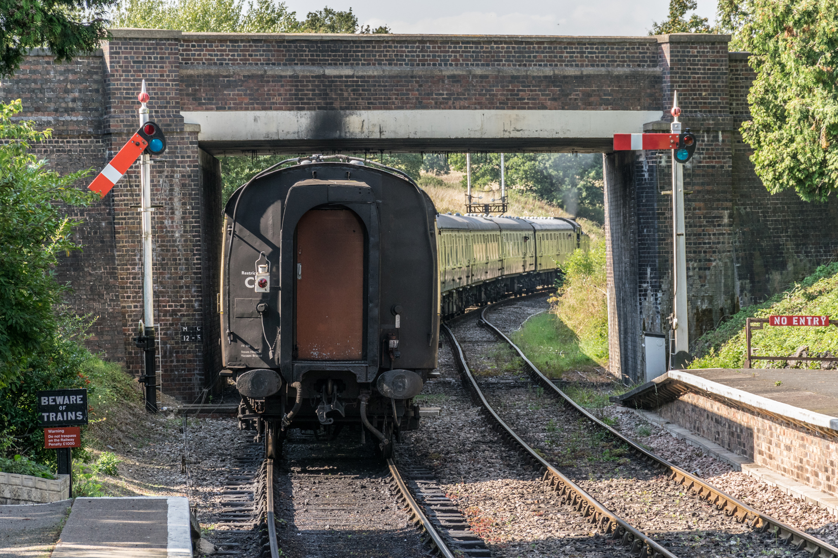 4270 leaves Winchcombe