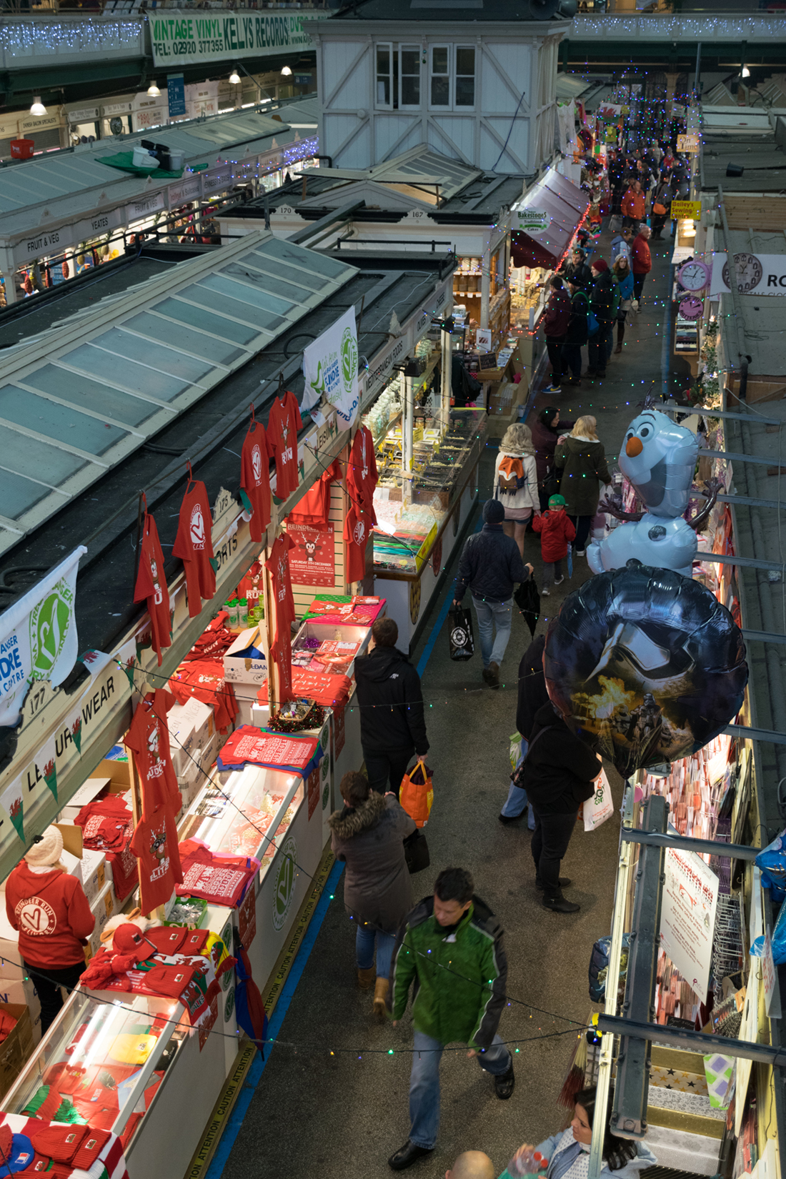 The ground floor has four aisles with stalls on both sides