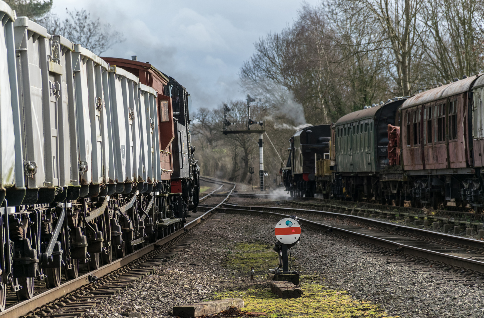 46521 and 48624 at Rothwell sidings.