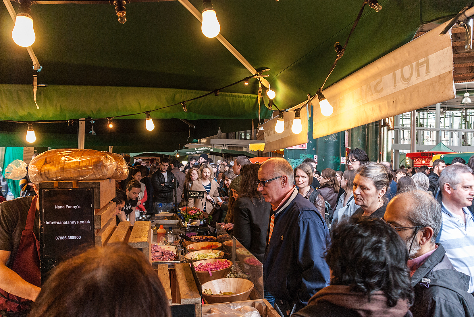 Nana Fanny's - Salt Beef bagels, sandwiches & falafel wraps Nana Fanny's - Salt Beef bagels, sandwiches & falafel wraps