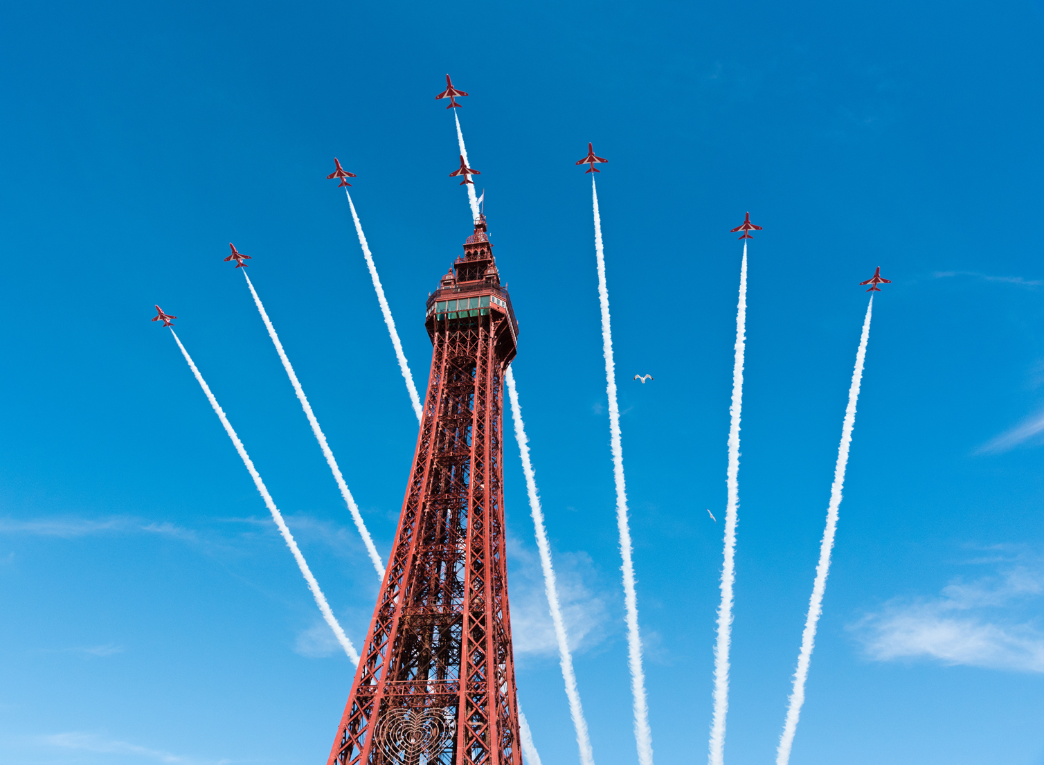 The Red Arrows arrive in Blackpool