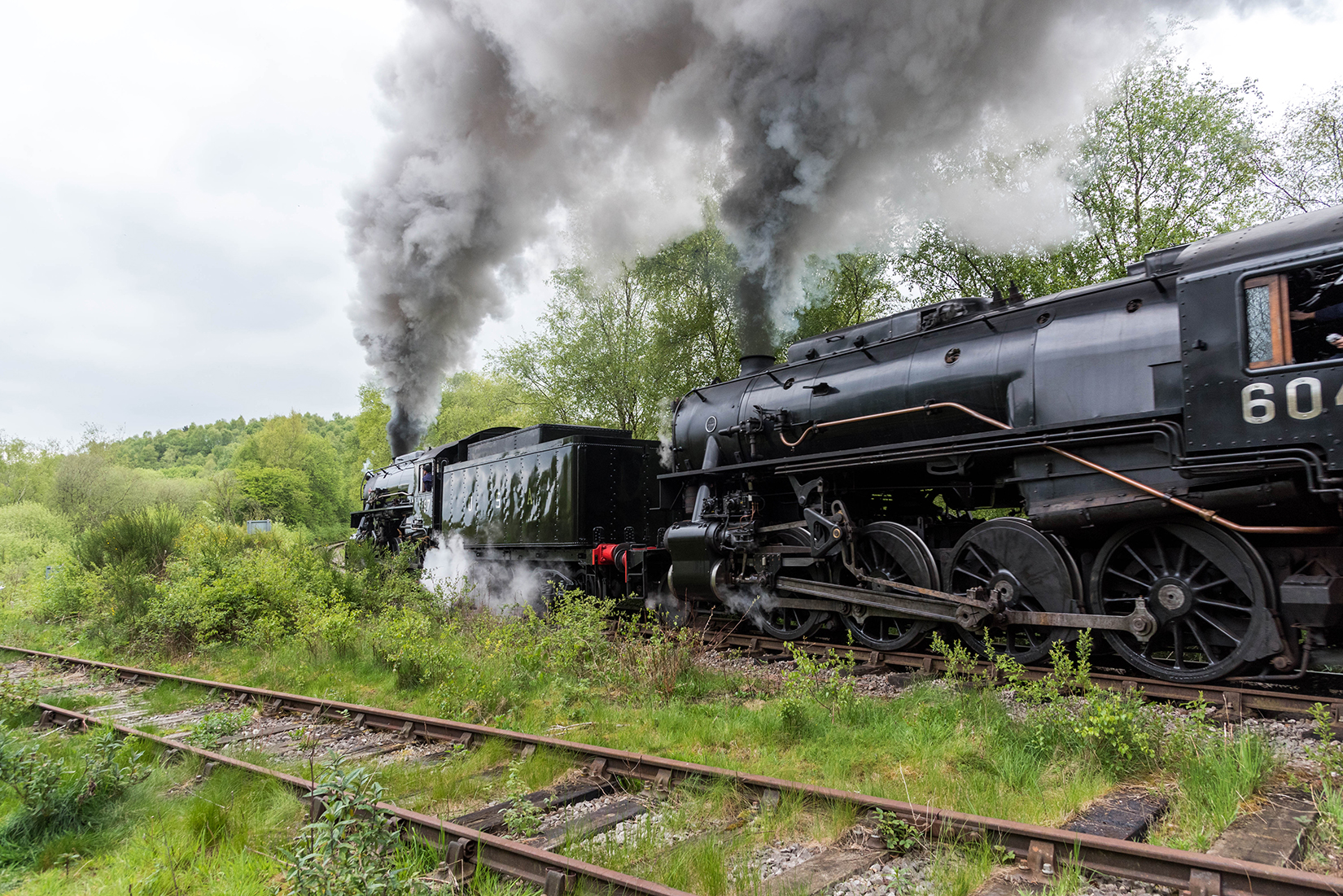 5197 and 6046 start the climb to Ipstones at Leek Valley Junction.