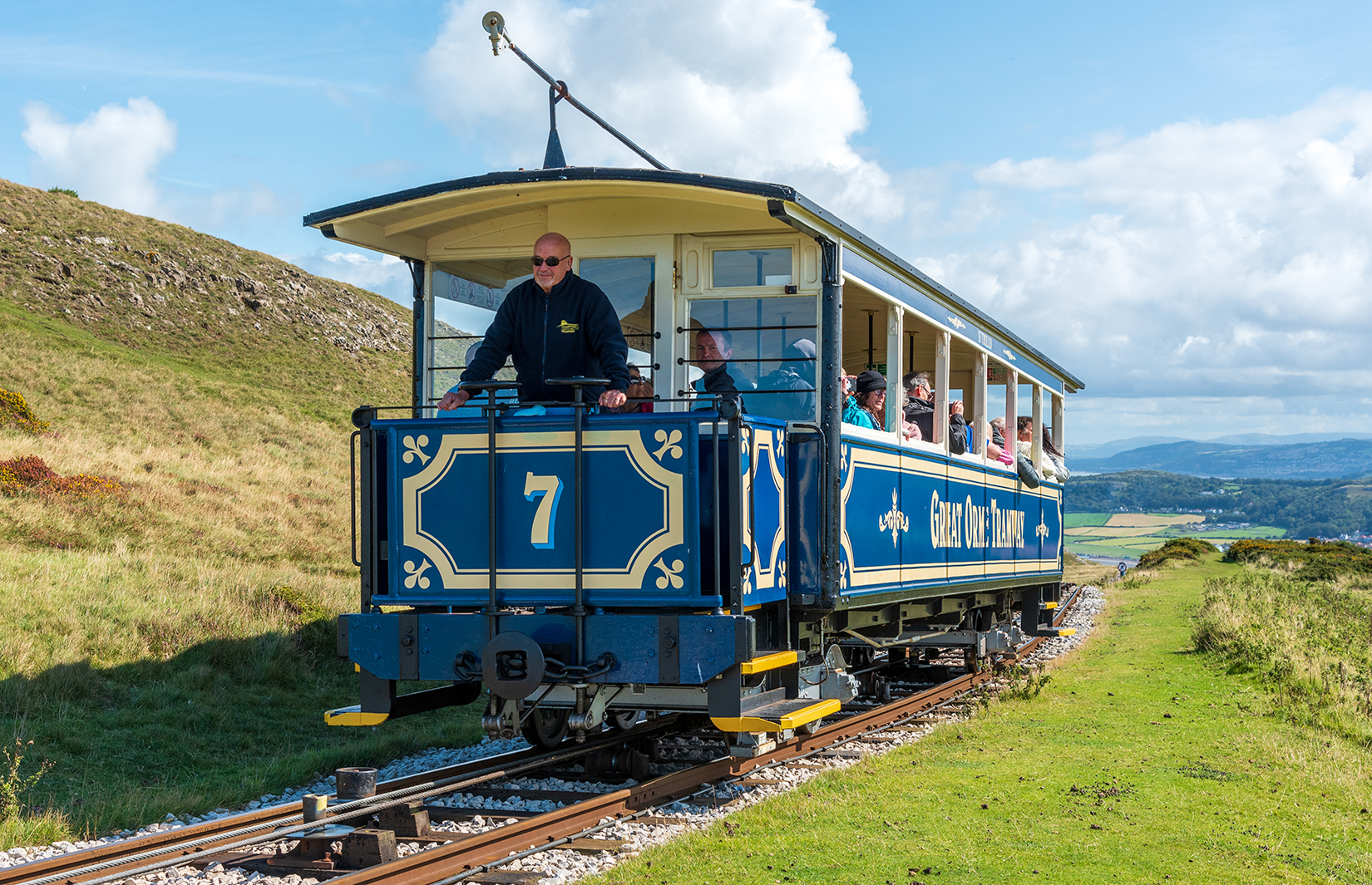 Car 7, 'St Trillo' climbing up from the 'halfway' station